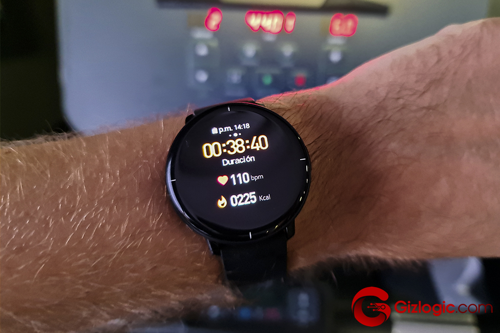 No incorpora un GPS para las actividades deportivas Mibro Lite